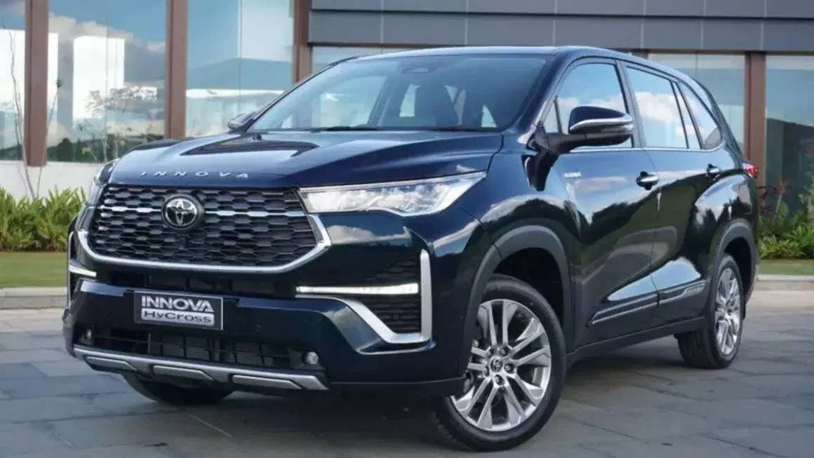 Top 10 7-Seater Cars in June 2025 